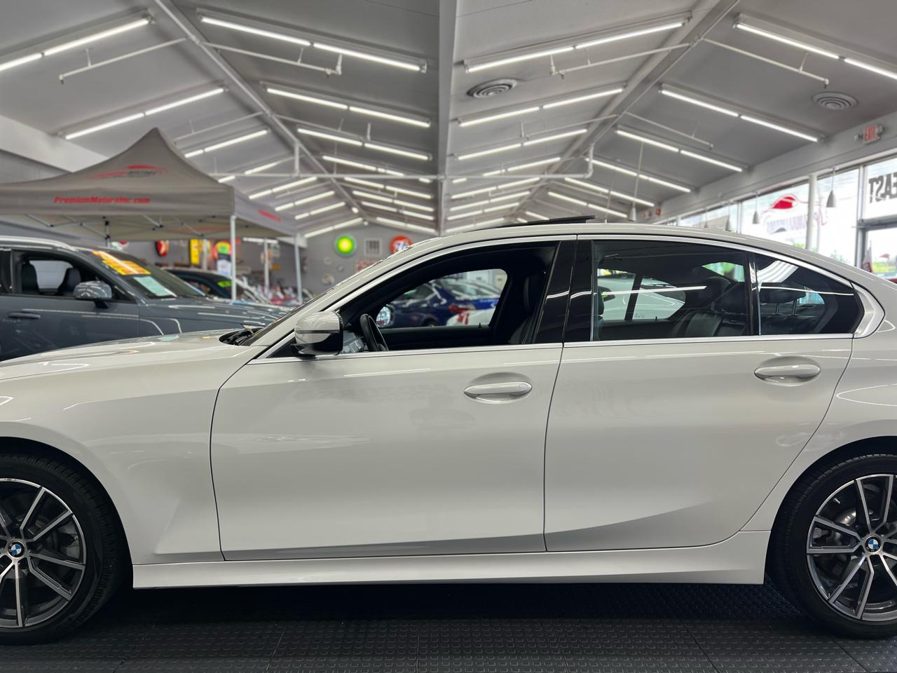 BMW 3-Series 330i xDrive 2019