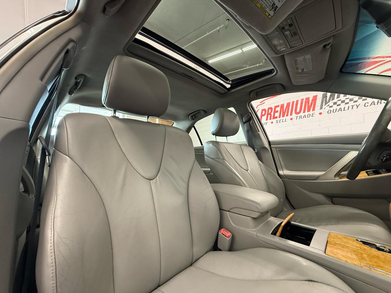 Toyota Camry LE 2007