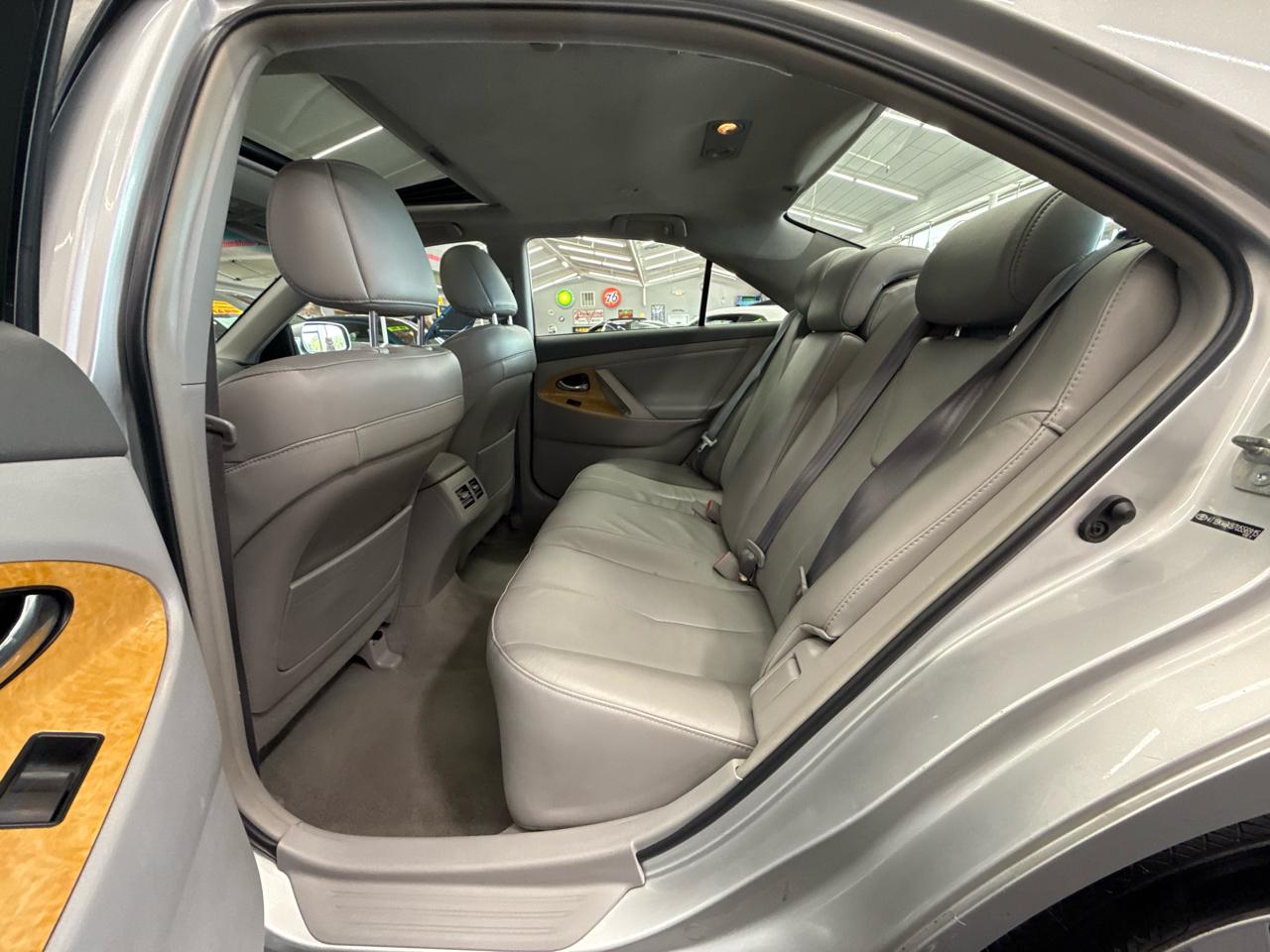 Toyota Camry LE 2007