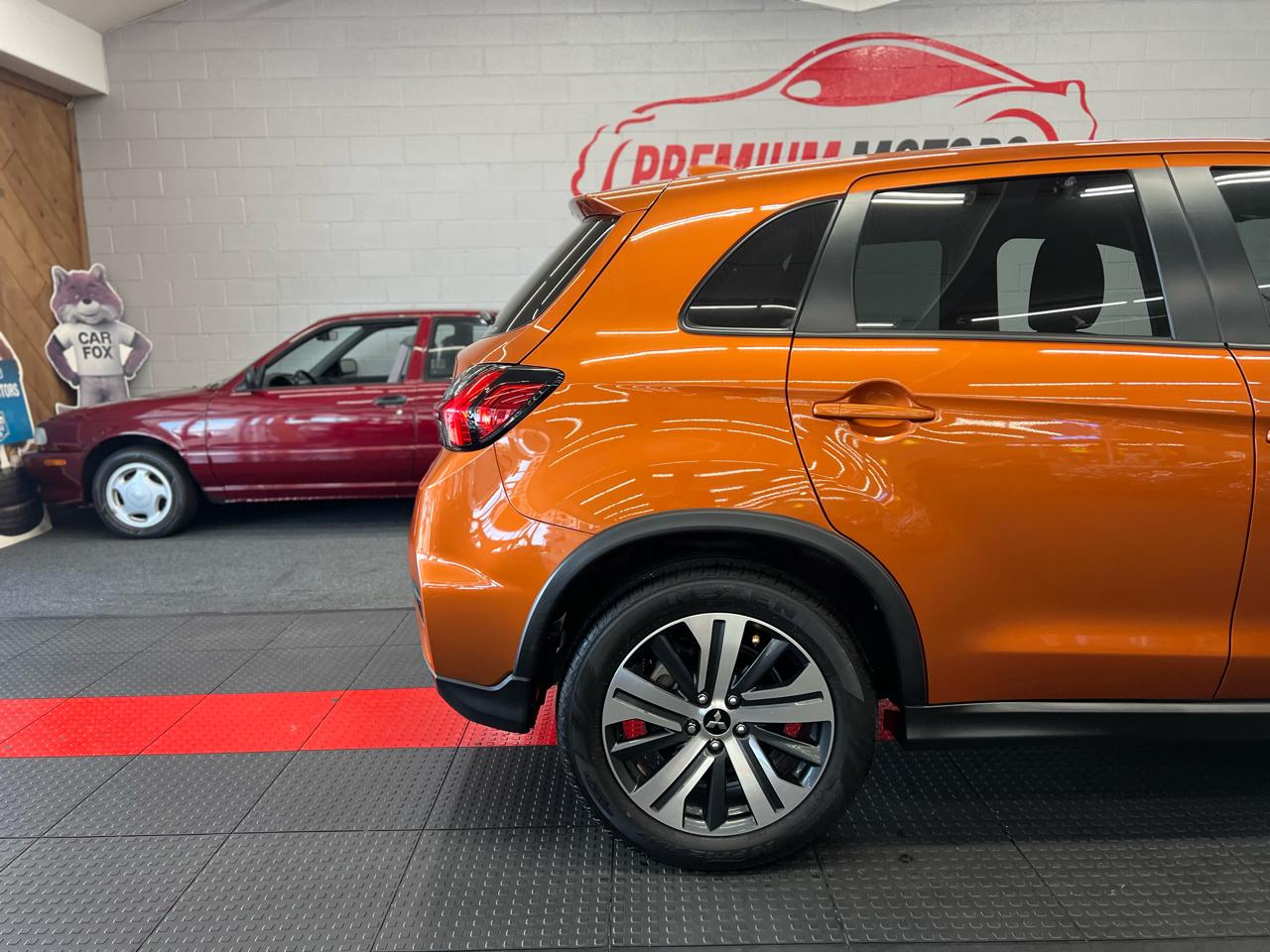Mitsubishi Outlander Sport 2.0 ES 4WD 2024