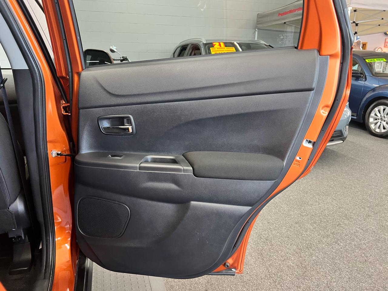Mitsubishi Outlander Sport 2.0 ES 4WD 2024
