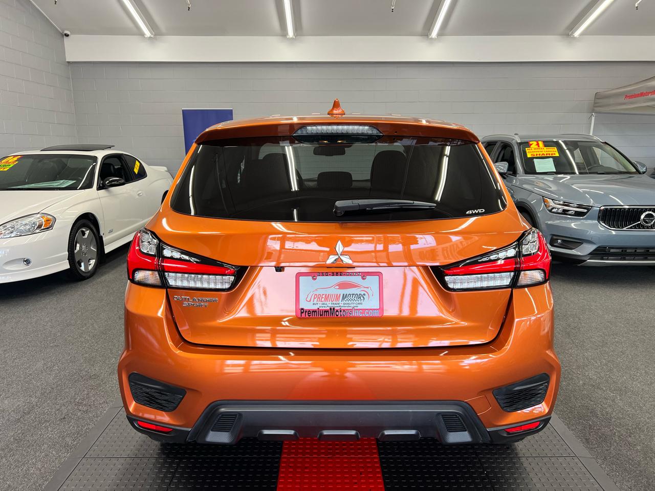 Mitsubishi Outlander Sport 2.0 ES 4WD 2024