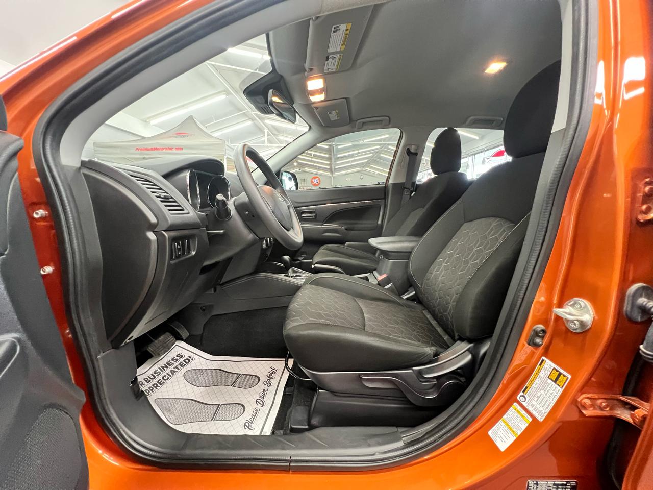Mitsubishi Outlander Sport 2.0 ES 4WD 2024