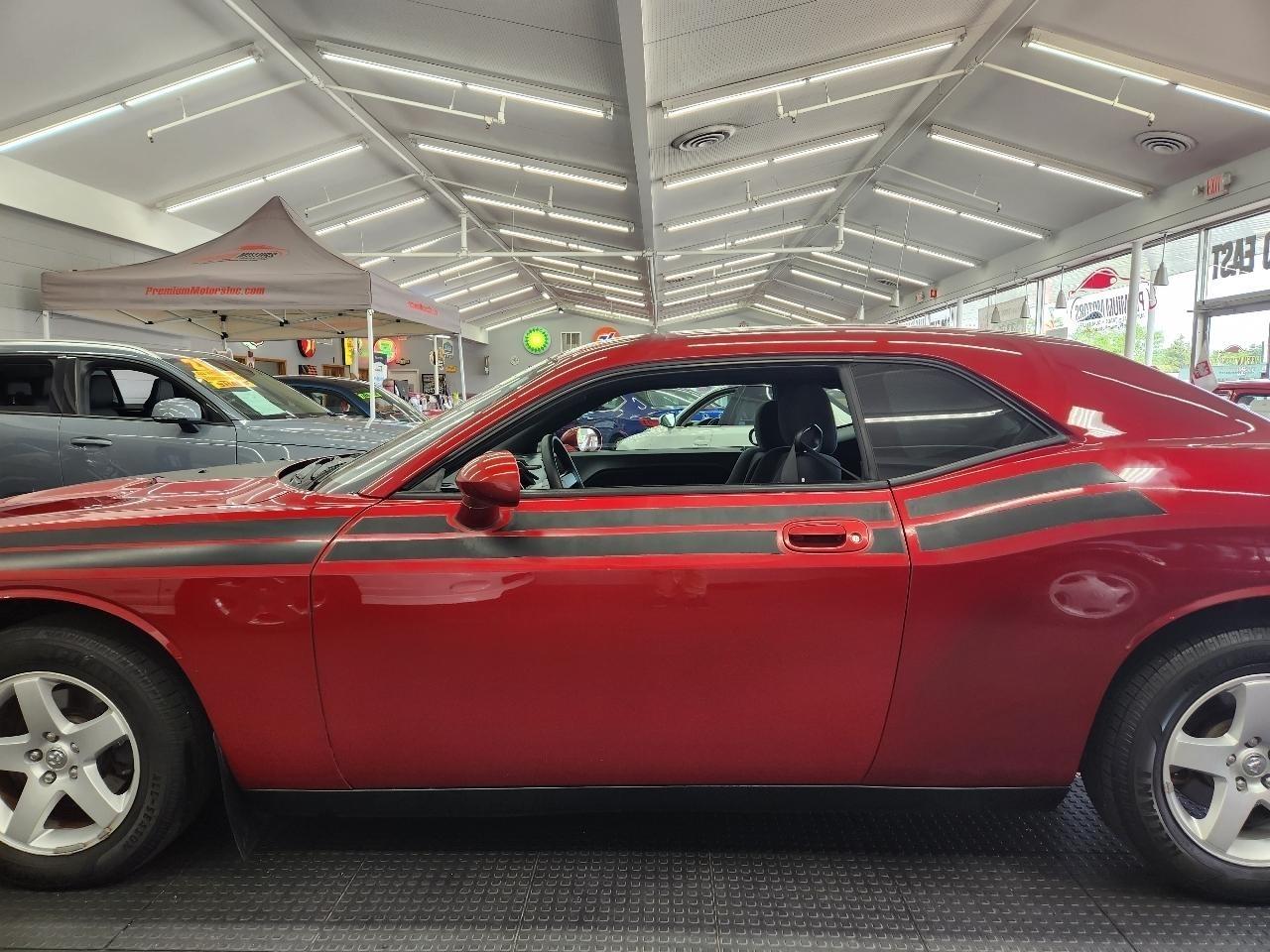 Dodge Challenger  2010