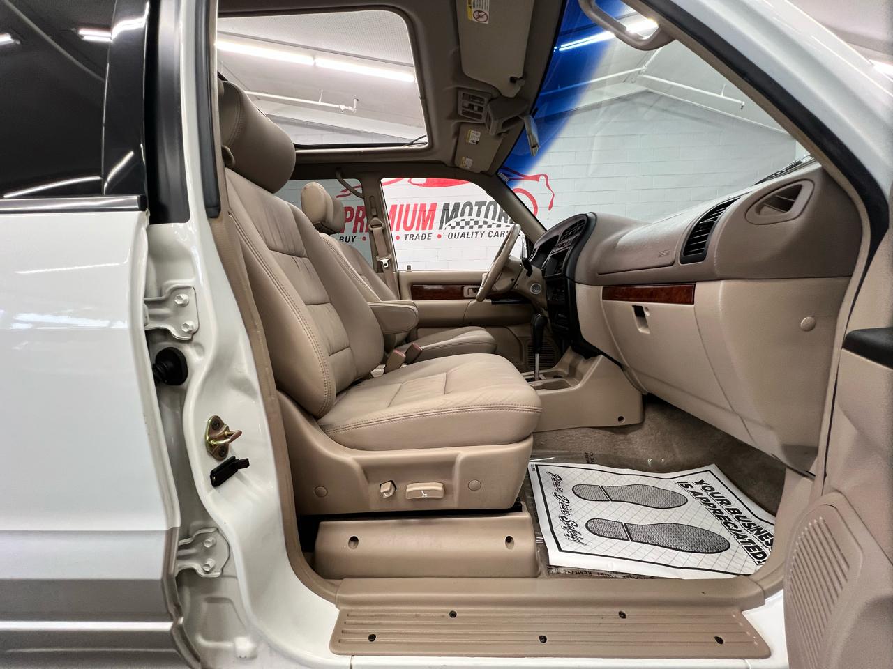 Isuzu Trooper S 2000