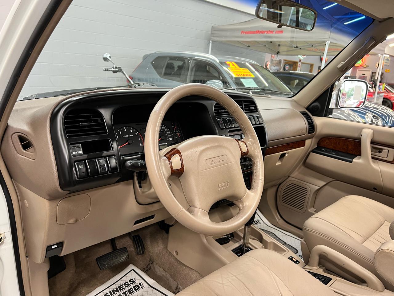 Isuzu Trooper S 2000