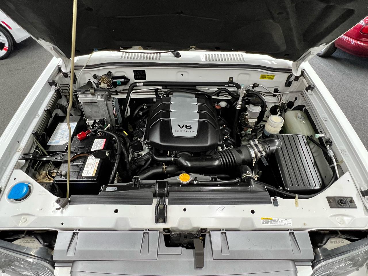 Isuzu Trooper S 2000