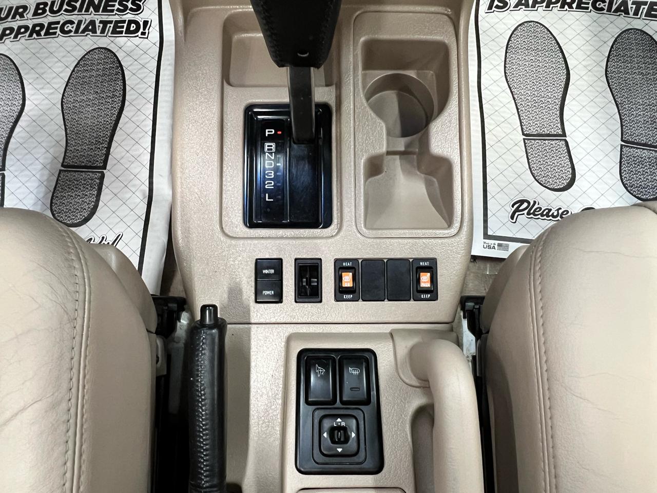 Isuzu Trooper S 2000