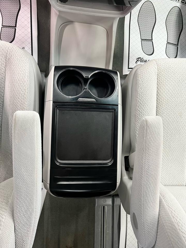 Toyota Sienna LE 2012