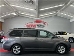 2012 Toyota Sienna 