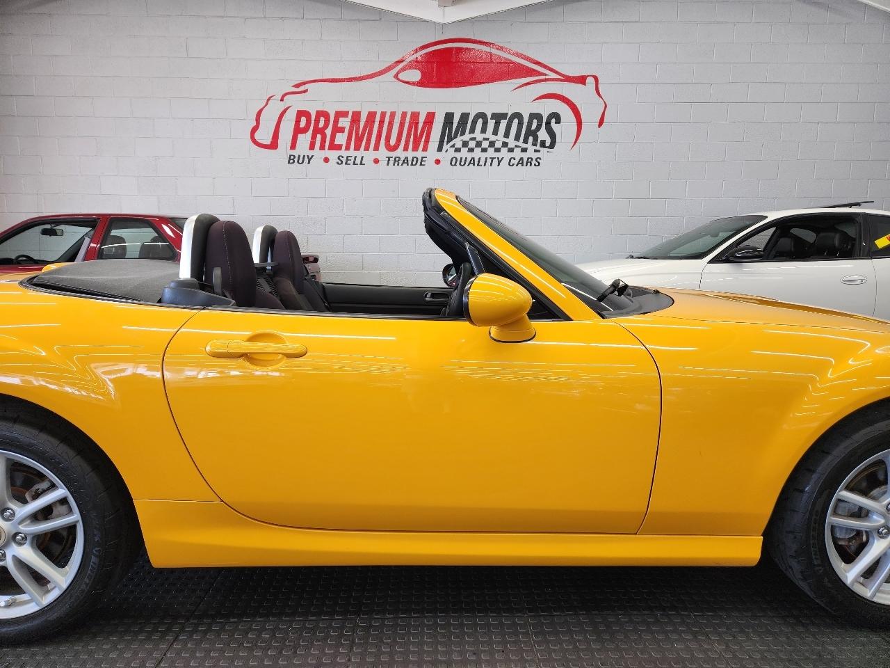 Mazda MX-5 Miata 2dr Conv Auto Sport 2009