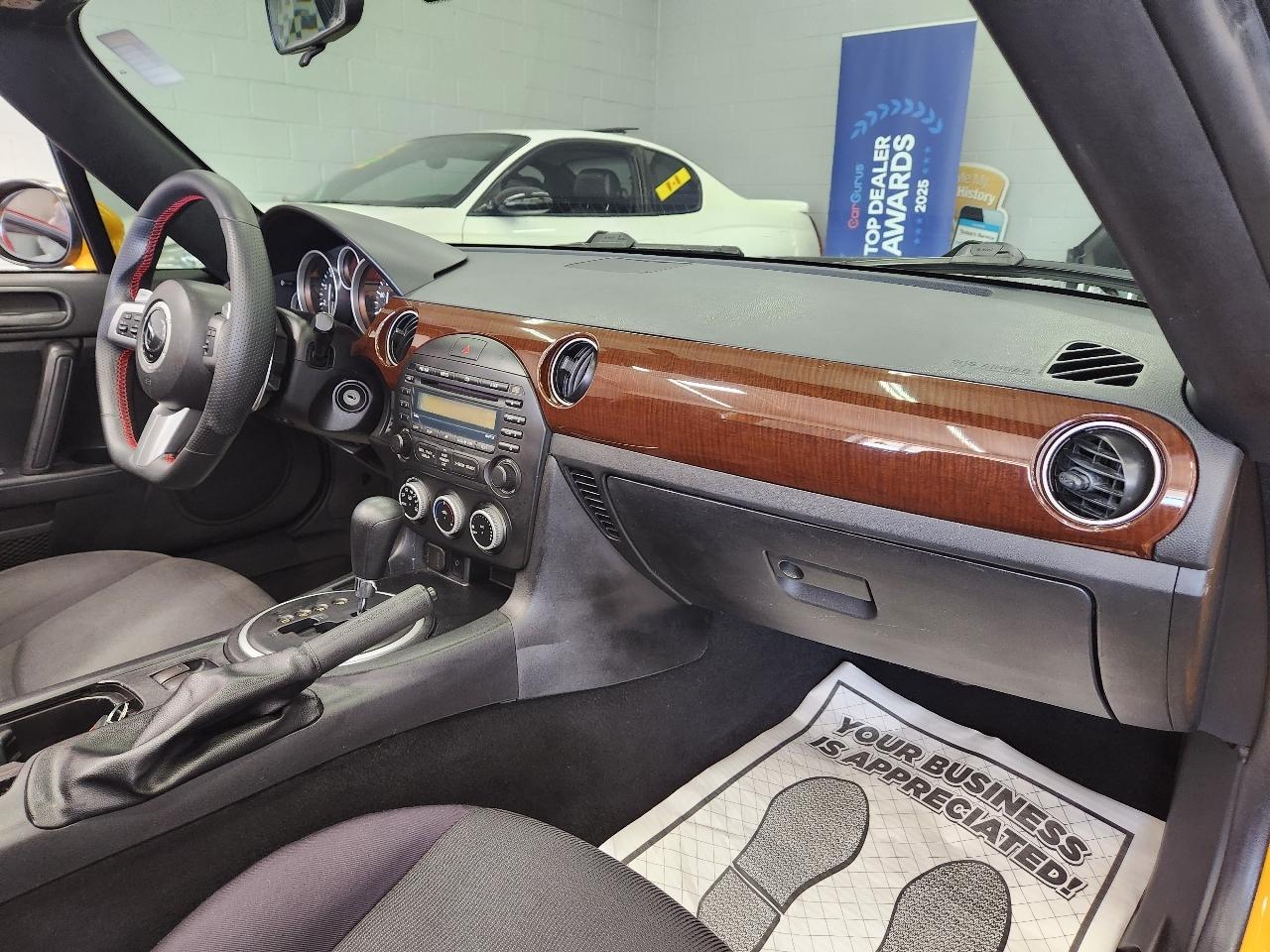 Mazda MX-5 Miata 2dr Conv Auto Sport 2009