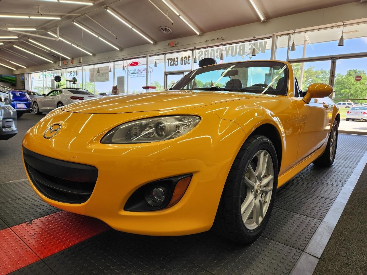 Mazda MX-5 Miata 2dr Conv Auto Sport 2009