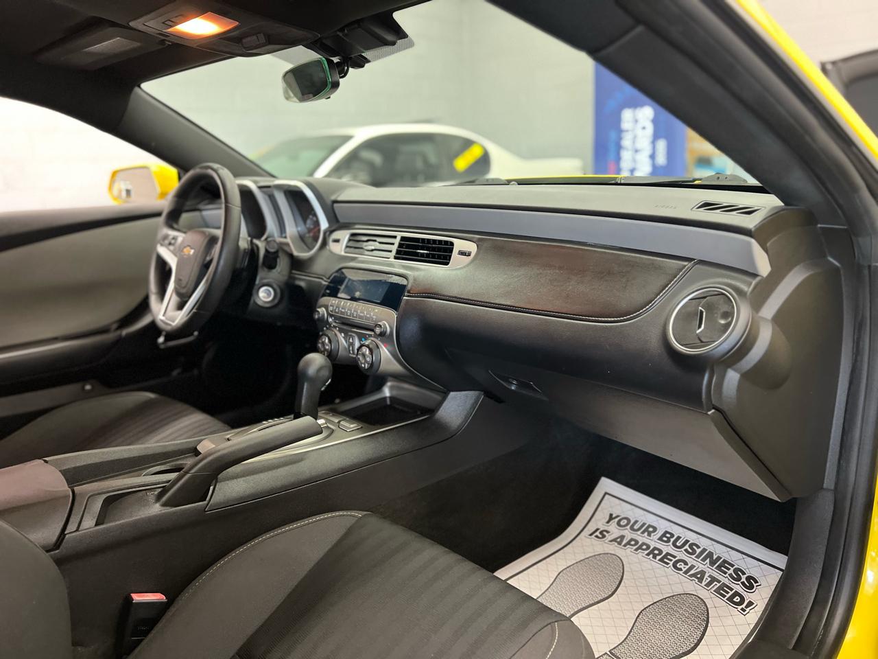 Chevrolet Camaro LS 2014