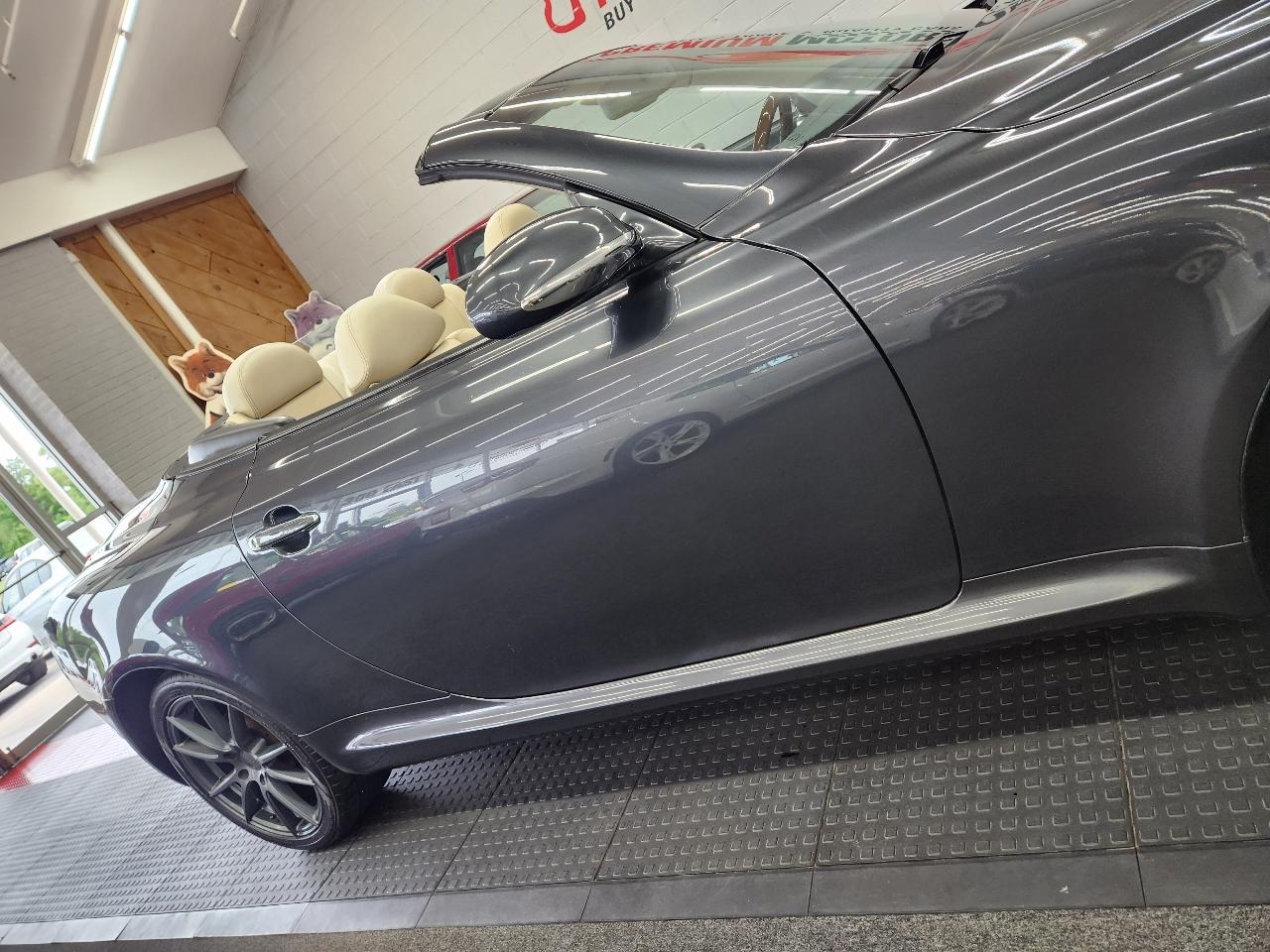 Lexus SC 430  2006