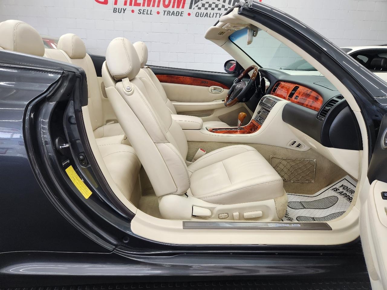 Lexus SC 430  2006