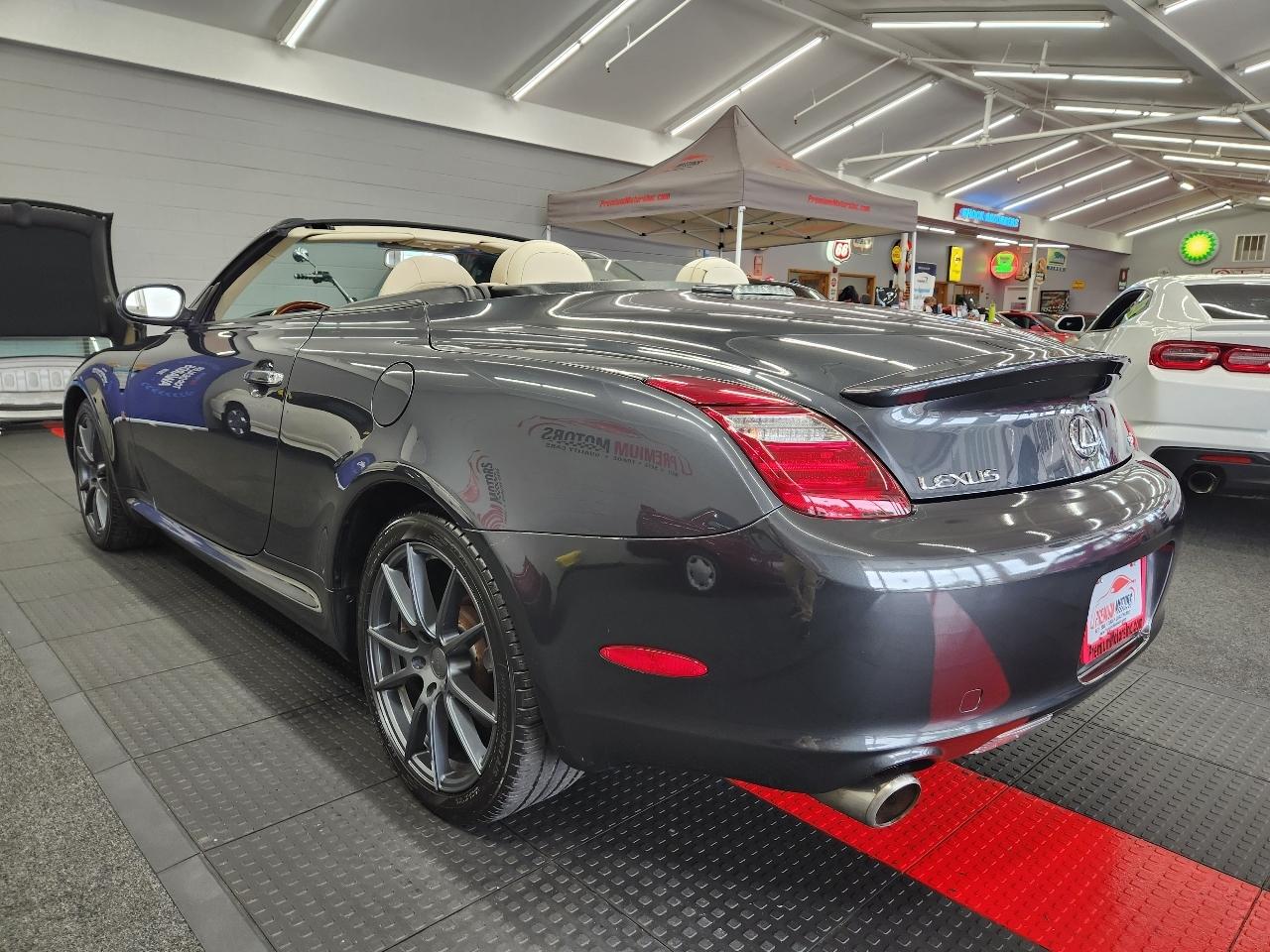 Lexus SC 430  2006