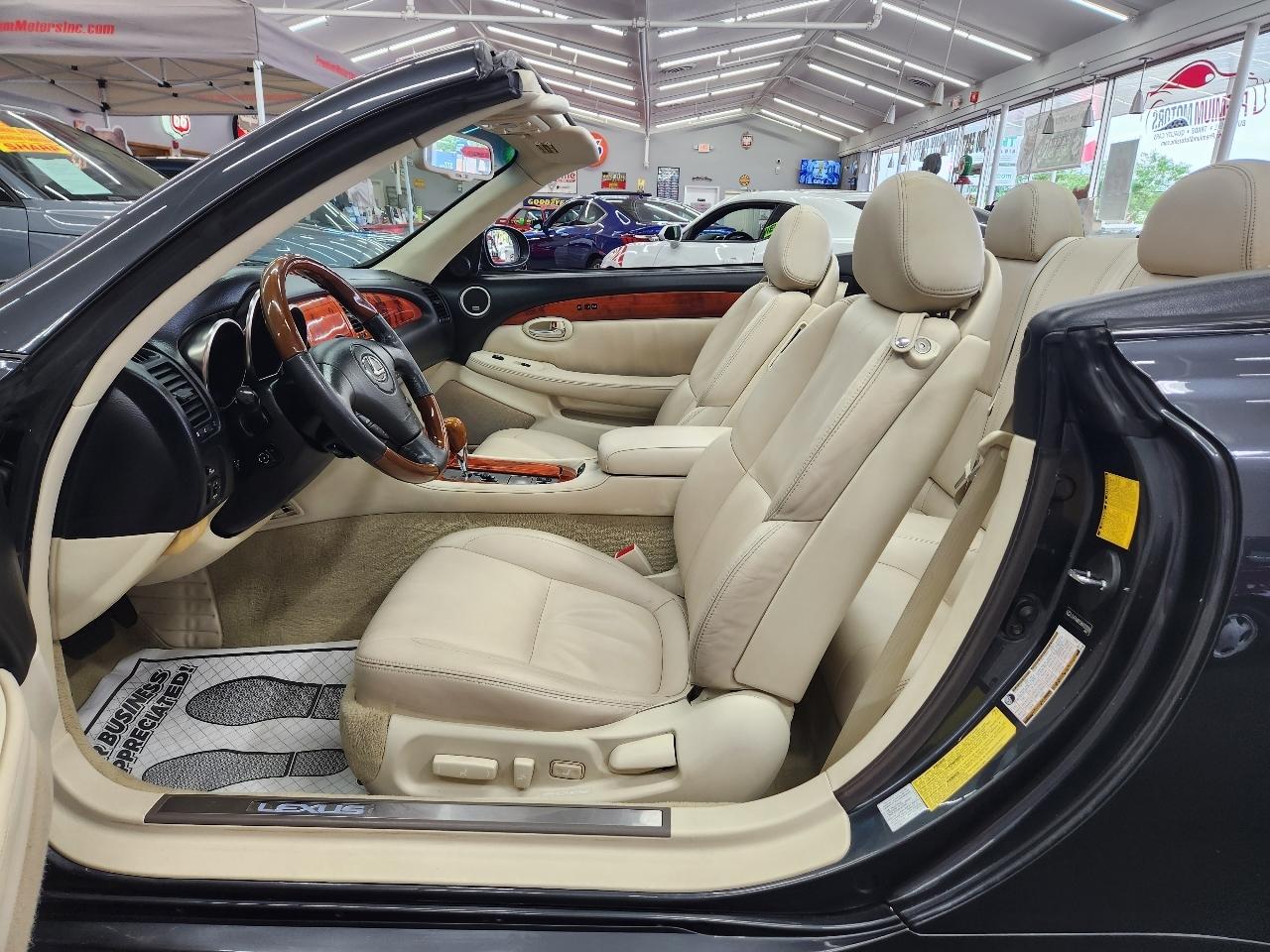 Lexus SC 430  2006