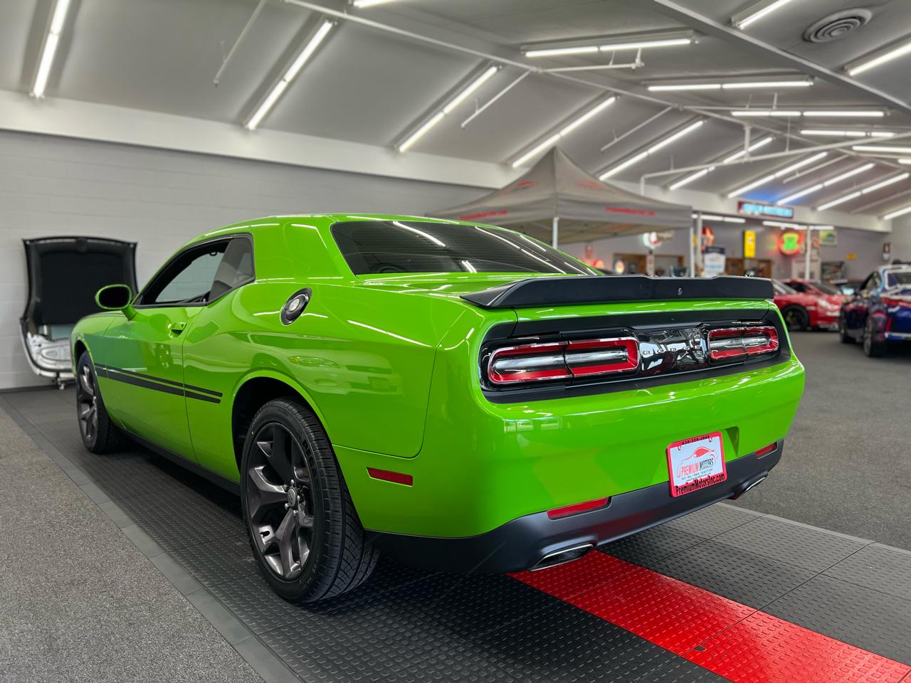 Dodge Challenger SXT 2017
