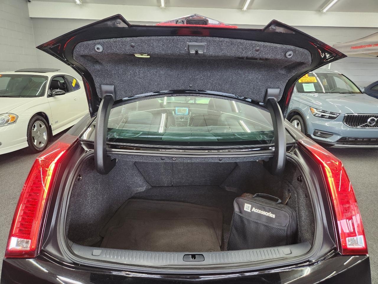 Cadillac CTS  2013