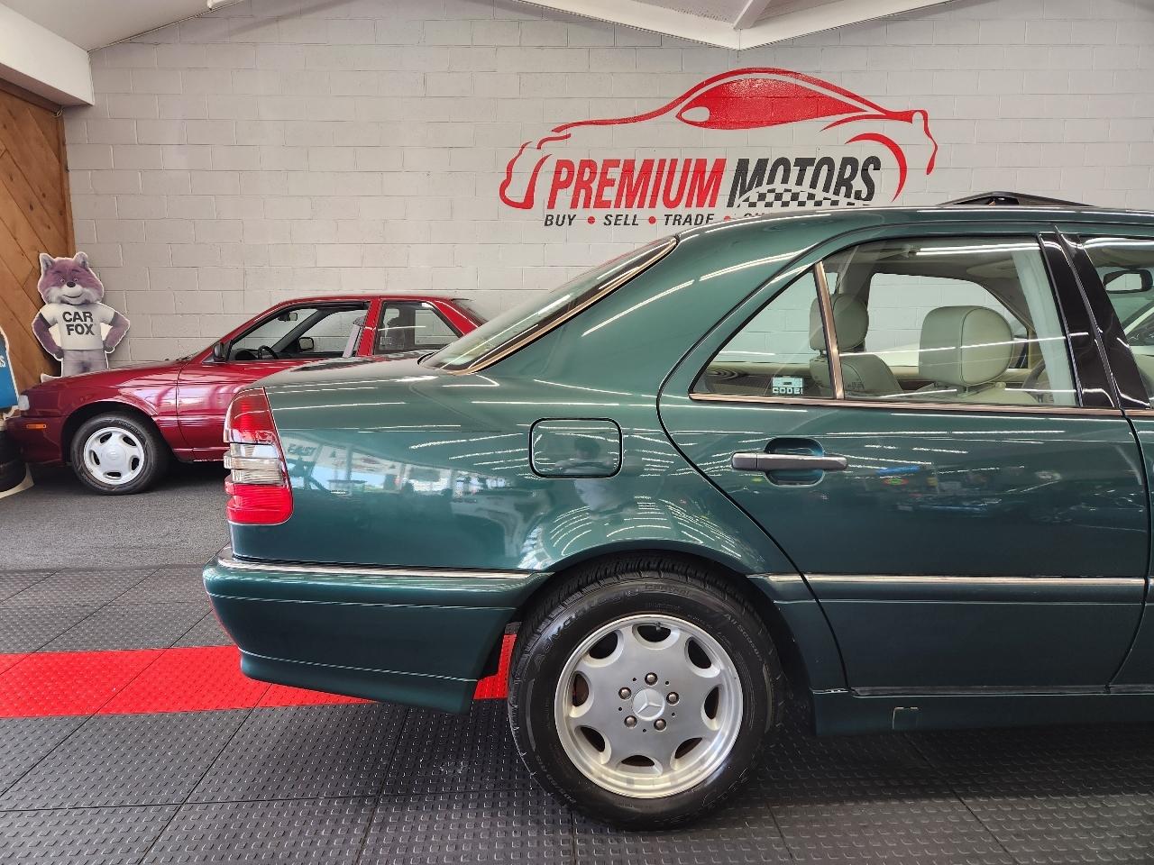 Mercedes-Benz C-Class C230 1999