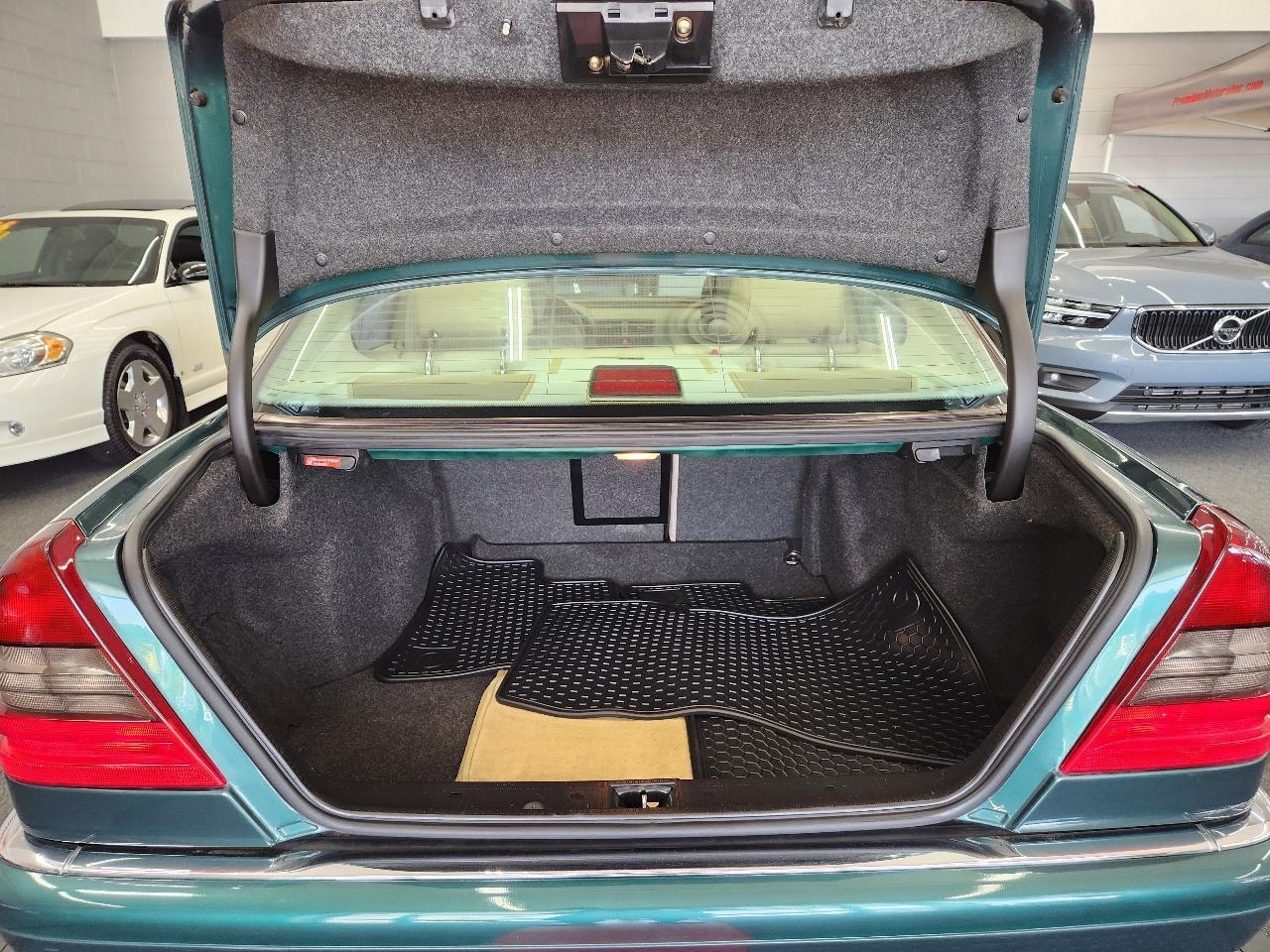 Mercedes-Benz C-Class C230 1999