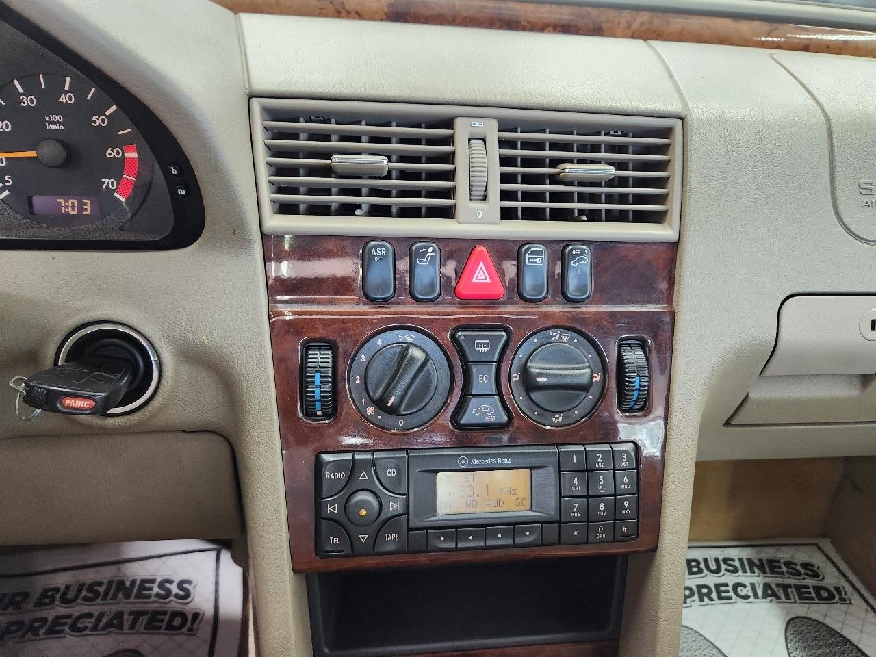 Mercedes-Benz C-Class C230 1999