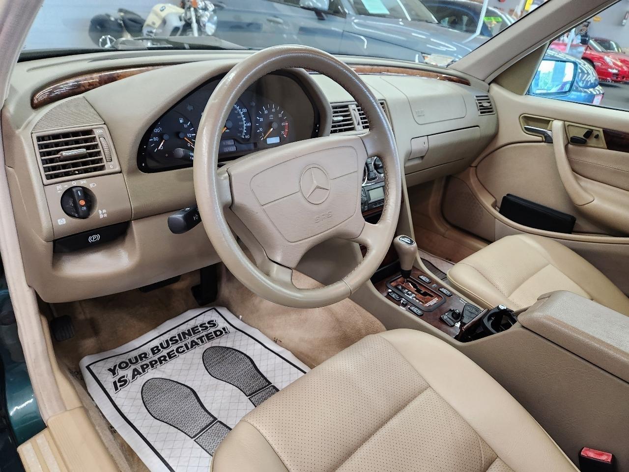 Mercedes-Benz C-Class C230 1999
