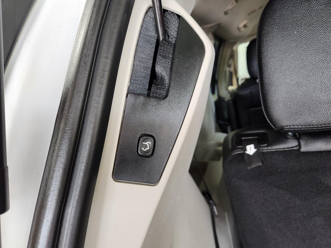 Chrysler Town & Country Touring 2016