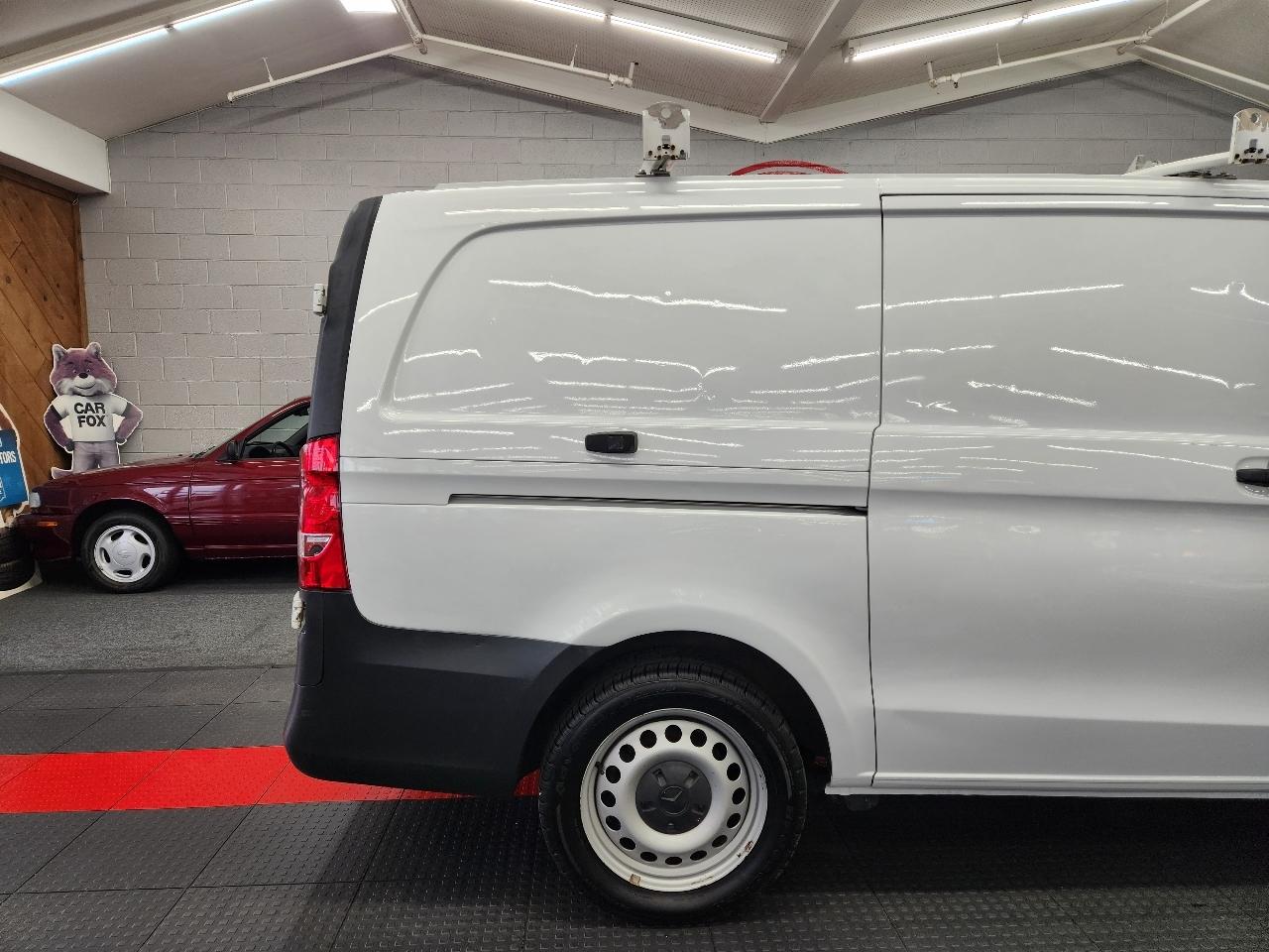 Mercedes-Benz Metris Cargo Van 2018