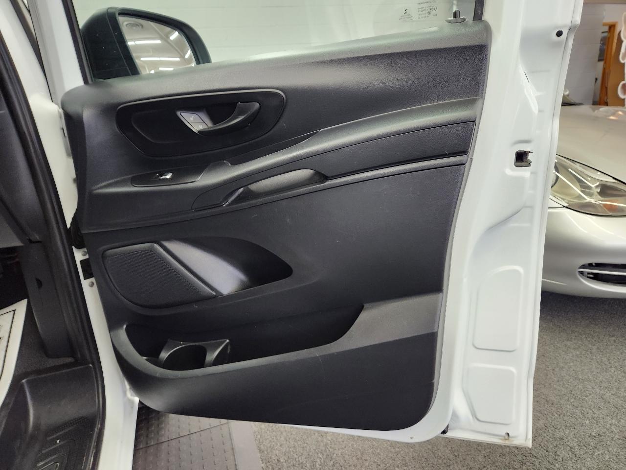 Mercedes-Benz Metris Cargo Van 2018