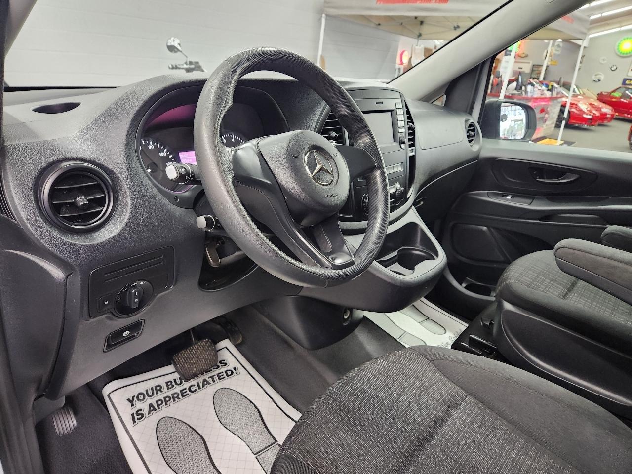 Mercedes-Benz Metris Cargo Van 2018
