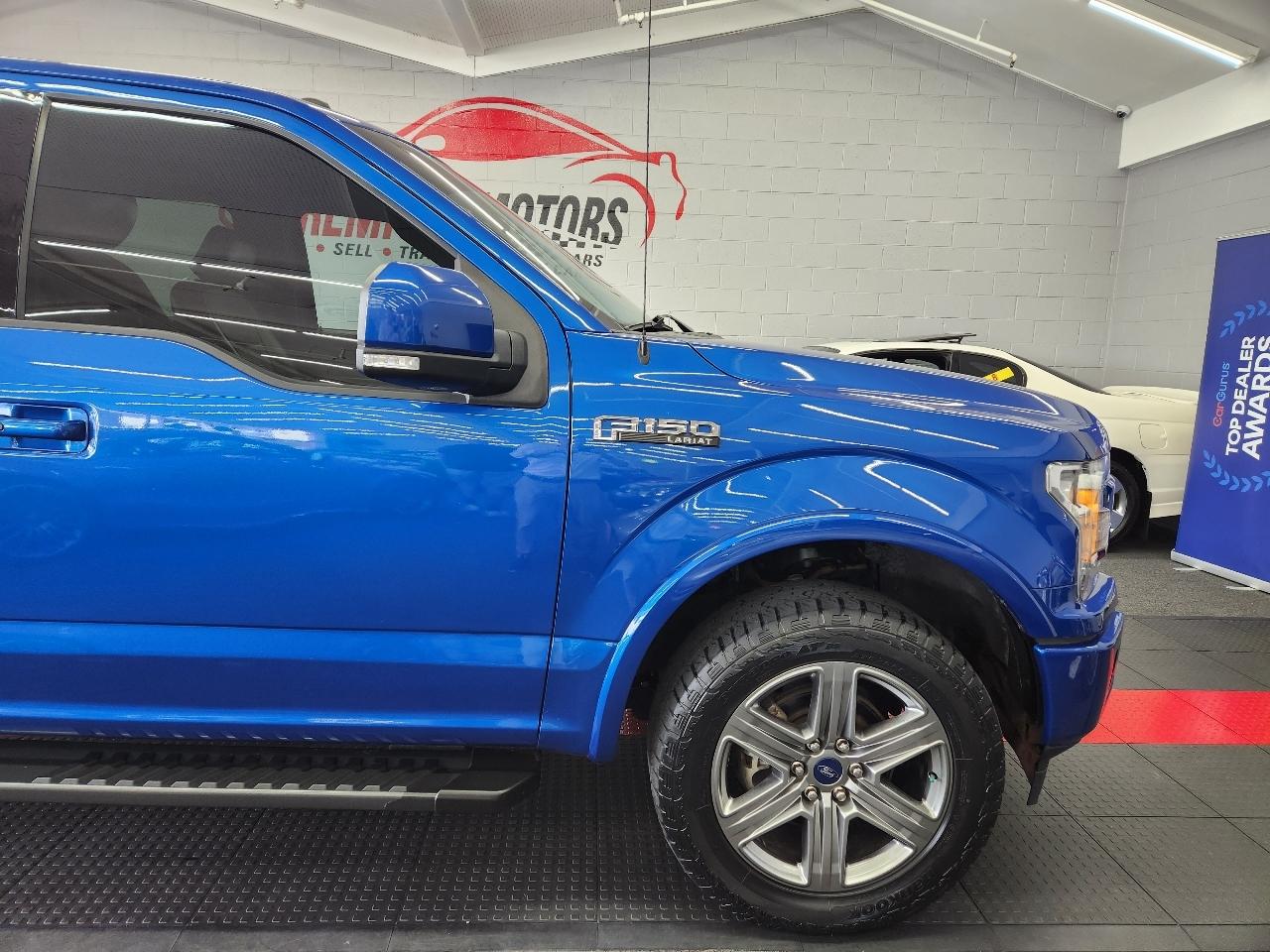 Ford F-150 Lariat SuperCrew 4WD 2018