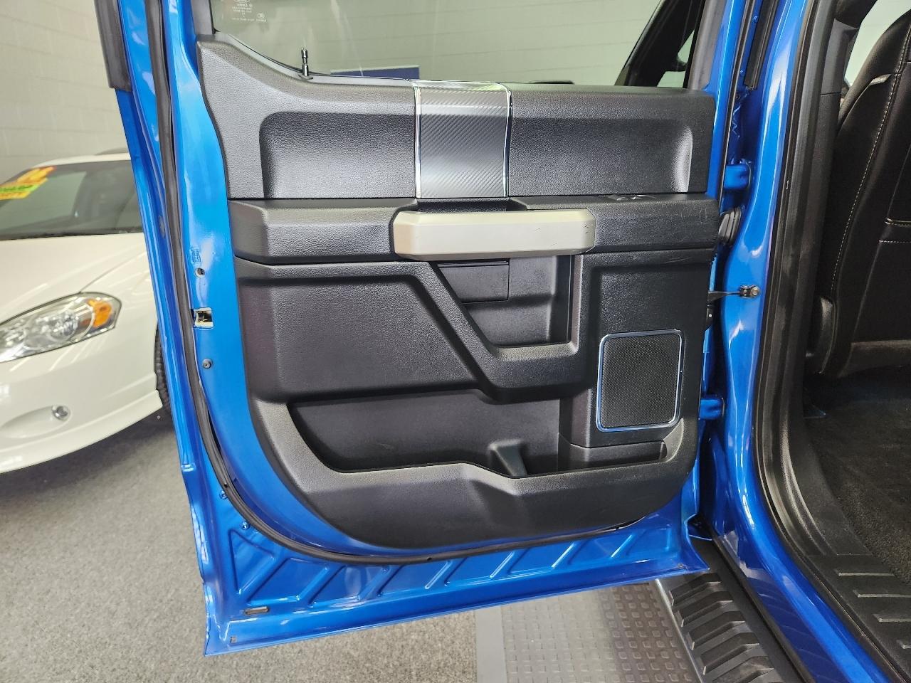 Ford F-150 Lariat SuperCrew 4WD 2018