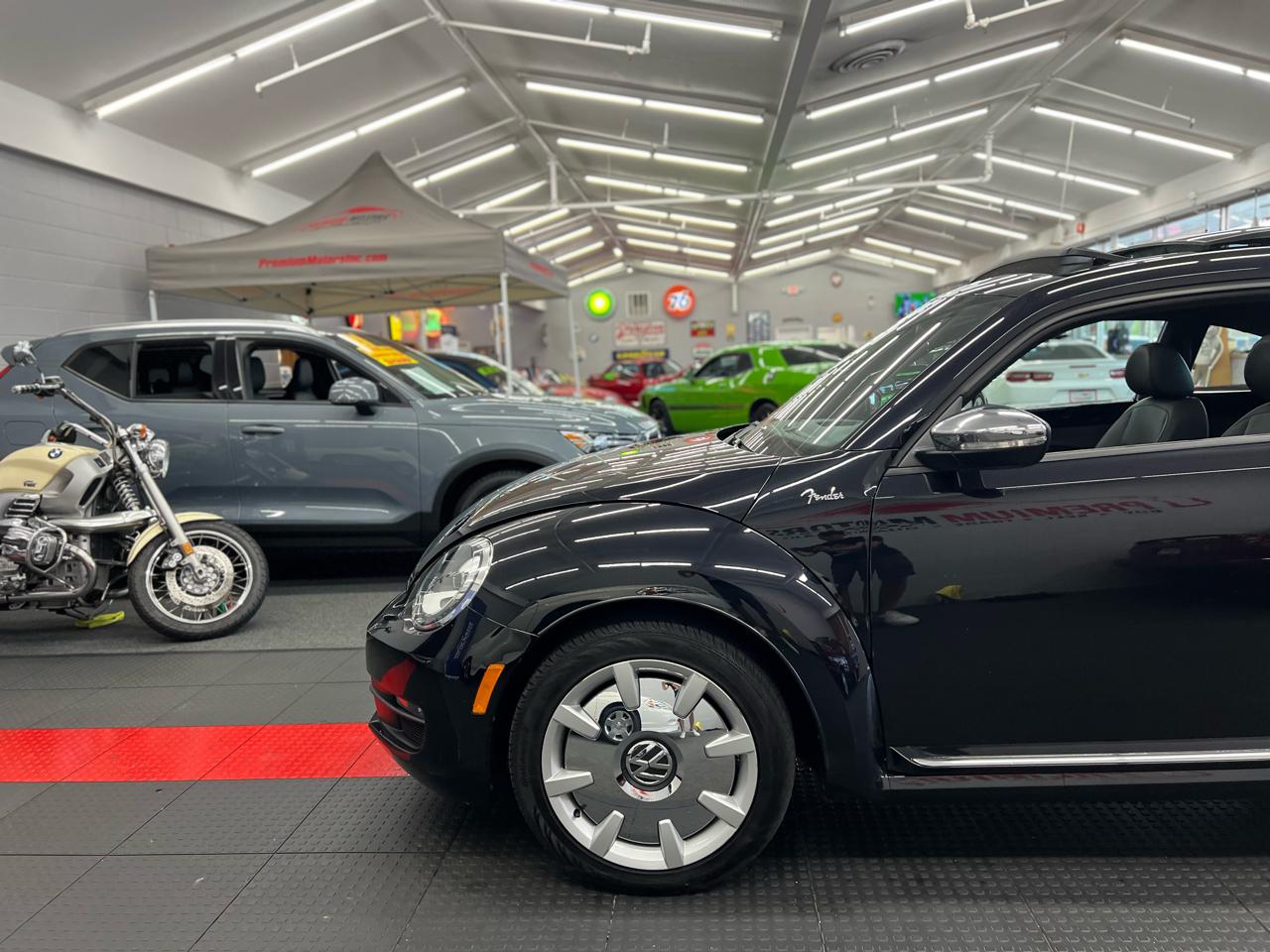 Volkswagen Beetle 2dr Cpe Auto 2.5L 2013