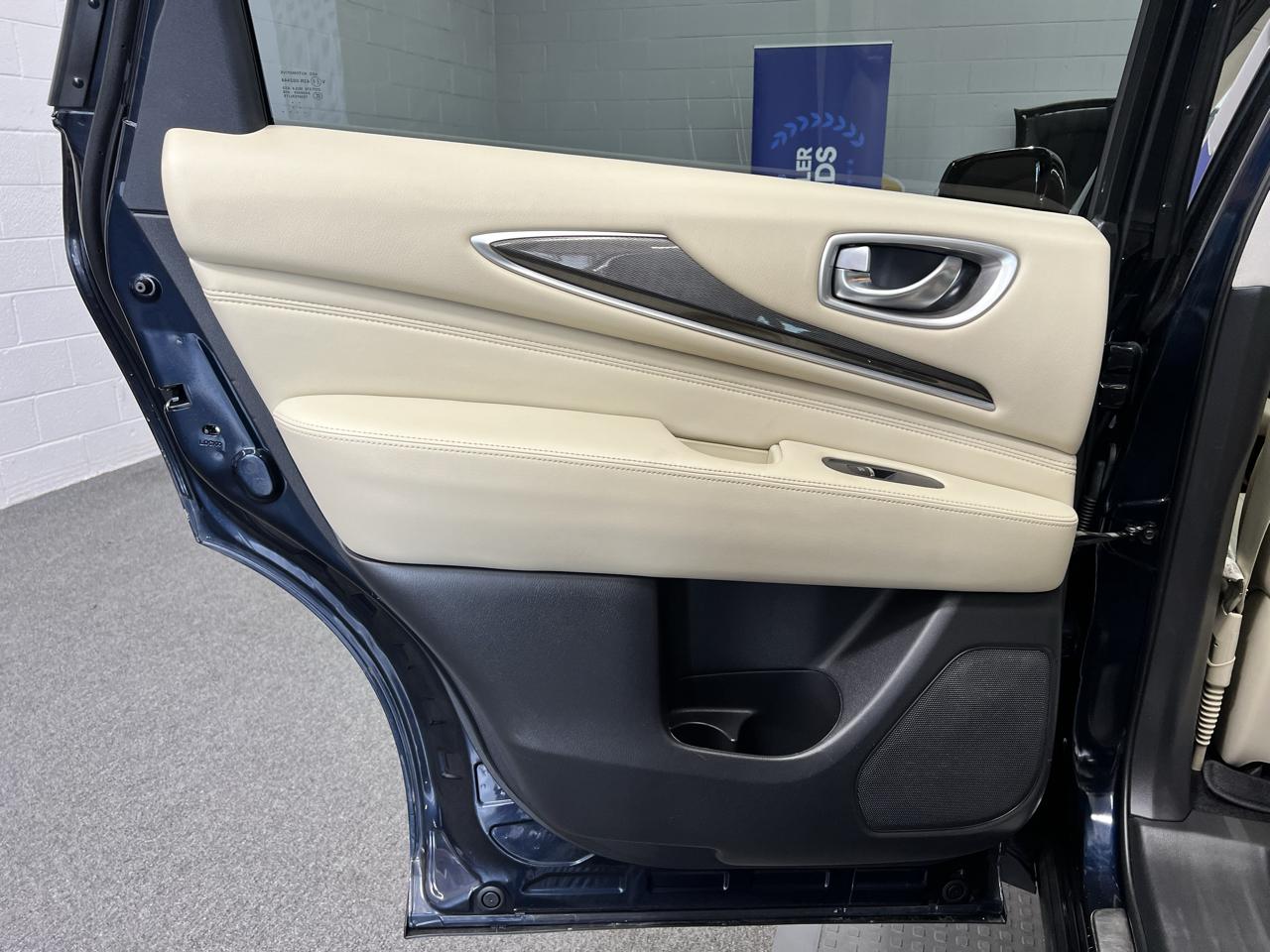 Infiniti QX60 AWD 4dr 2016