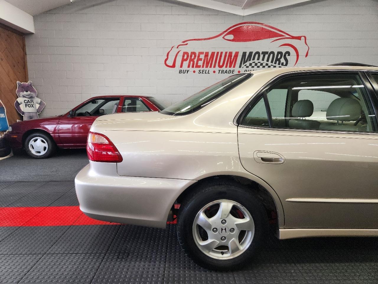 Honda Accord EX 2000