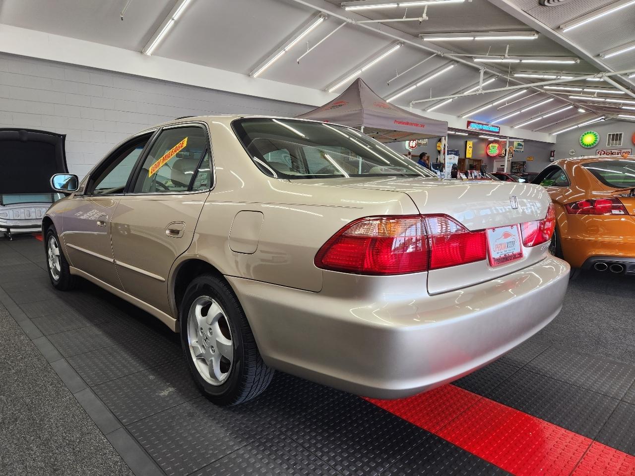 Honda Accord EX 2000