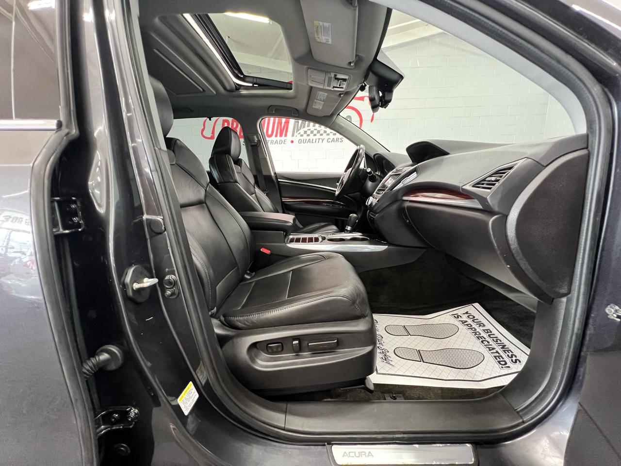 Acura MDX Advance 4D SUV w/RES 2014