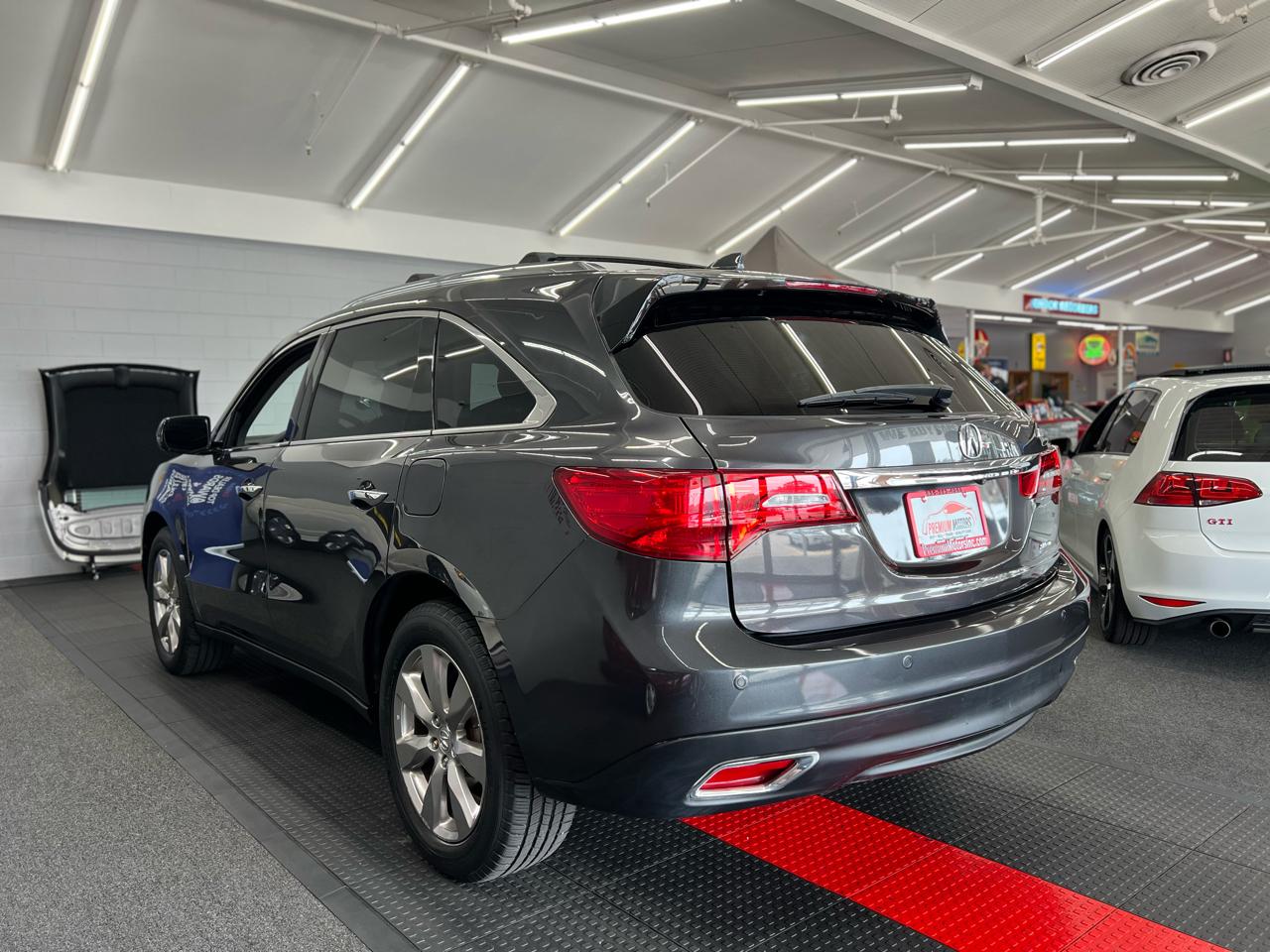Acura MDX Advance 4D SUV w/RES 2014