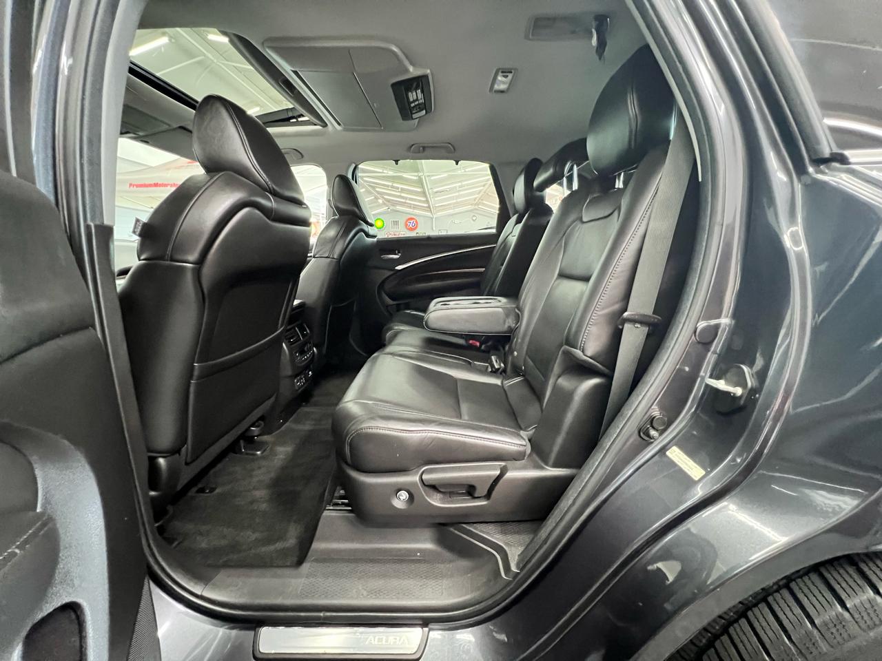 Acura MDX Advance 4D SUV w/RES 2014