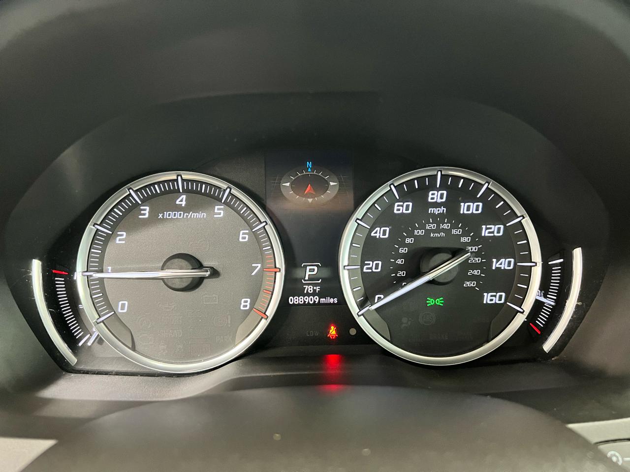 Acura MDX Advance 4D SUV w/RES 2014