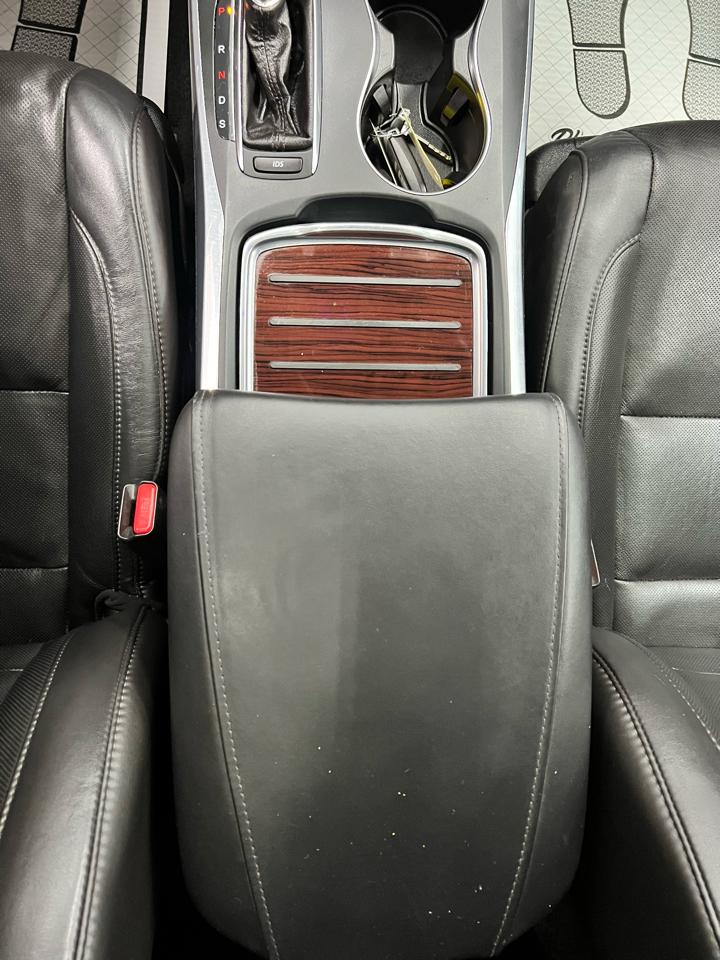 Acura MDX Advance 4D SUV w/RES 2014