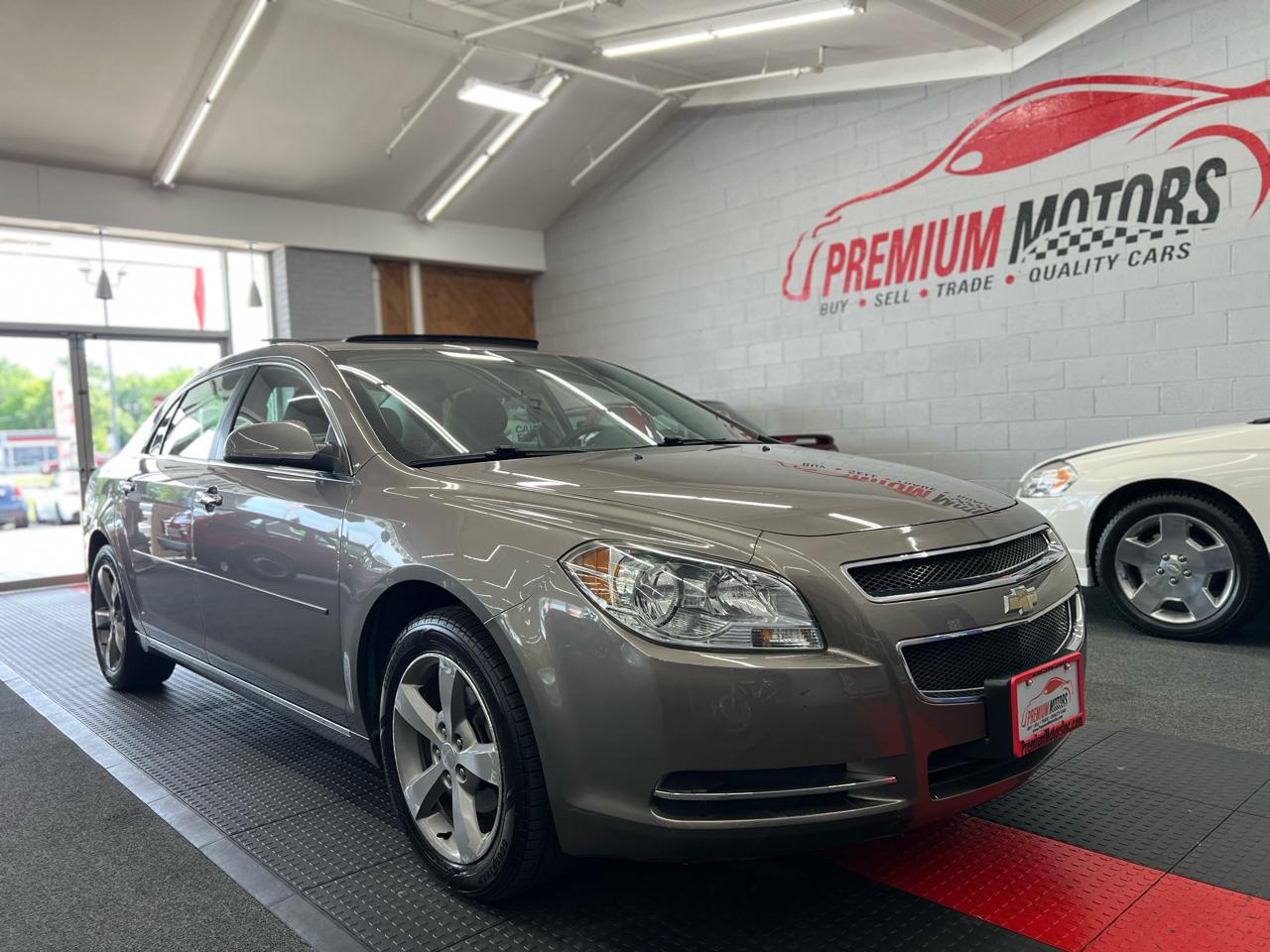 Chevrolet Malibu 1LT 2012