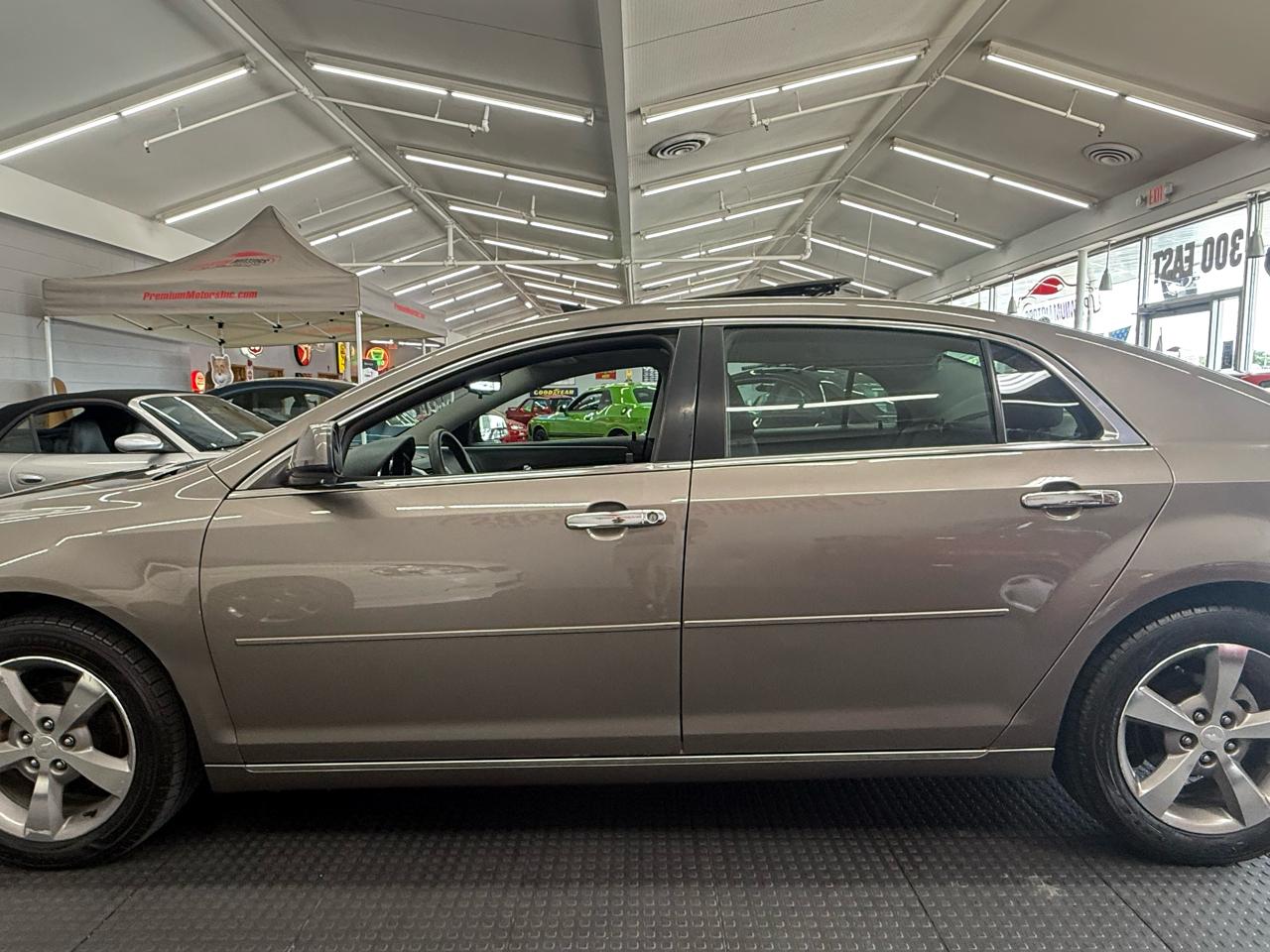 Chevrolet Malibu 1LT 2012
