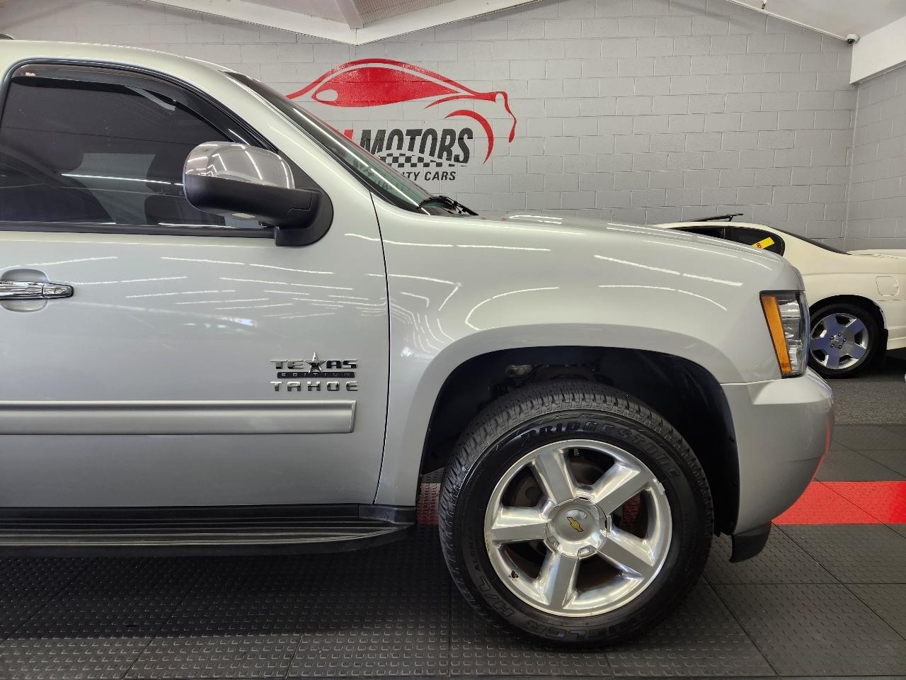 Chevrolet Tahoe  2014