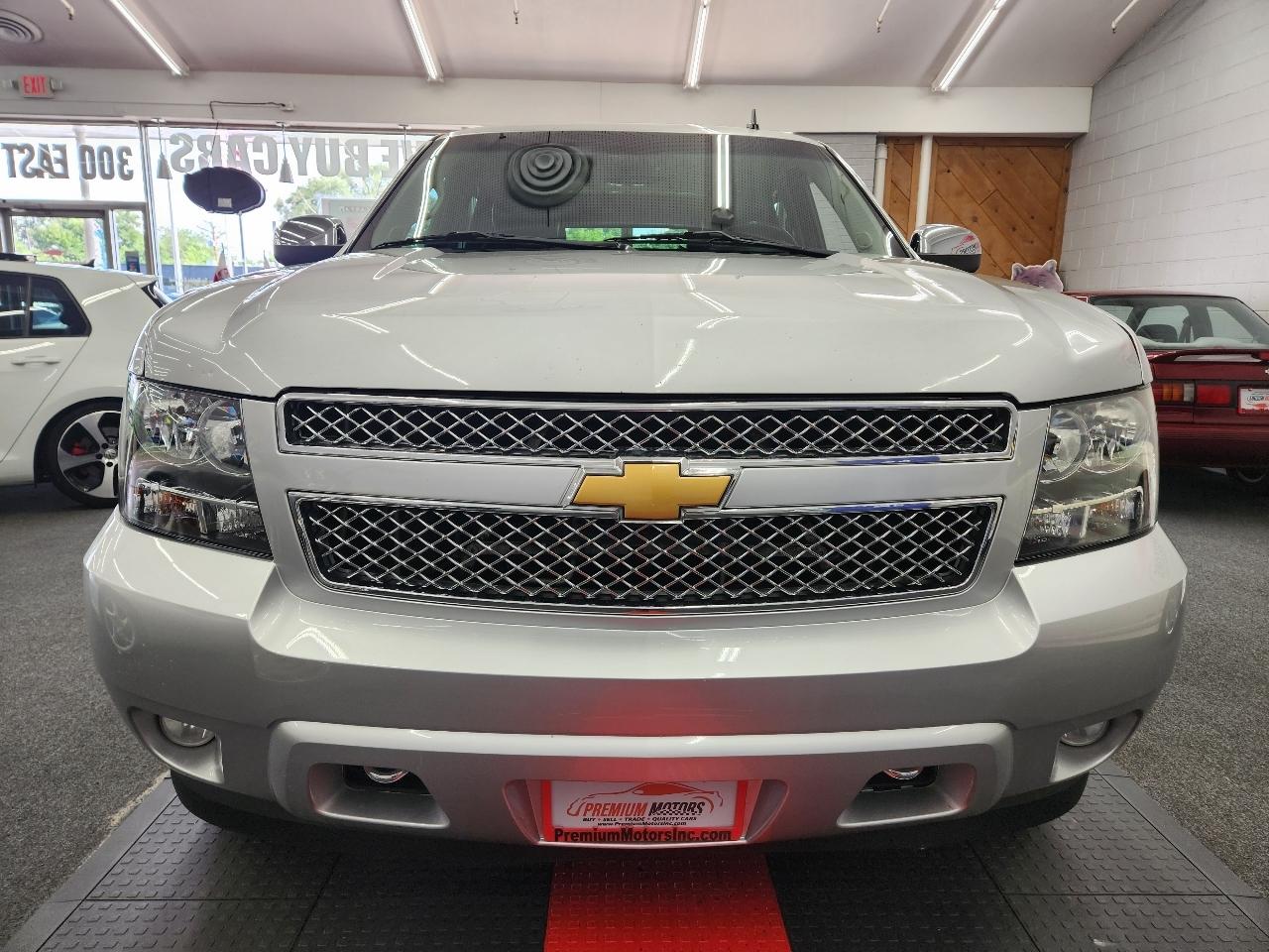 Chevrolet Tahoe  2014