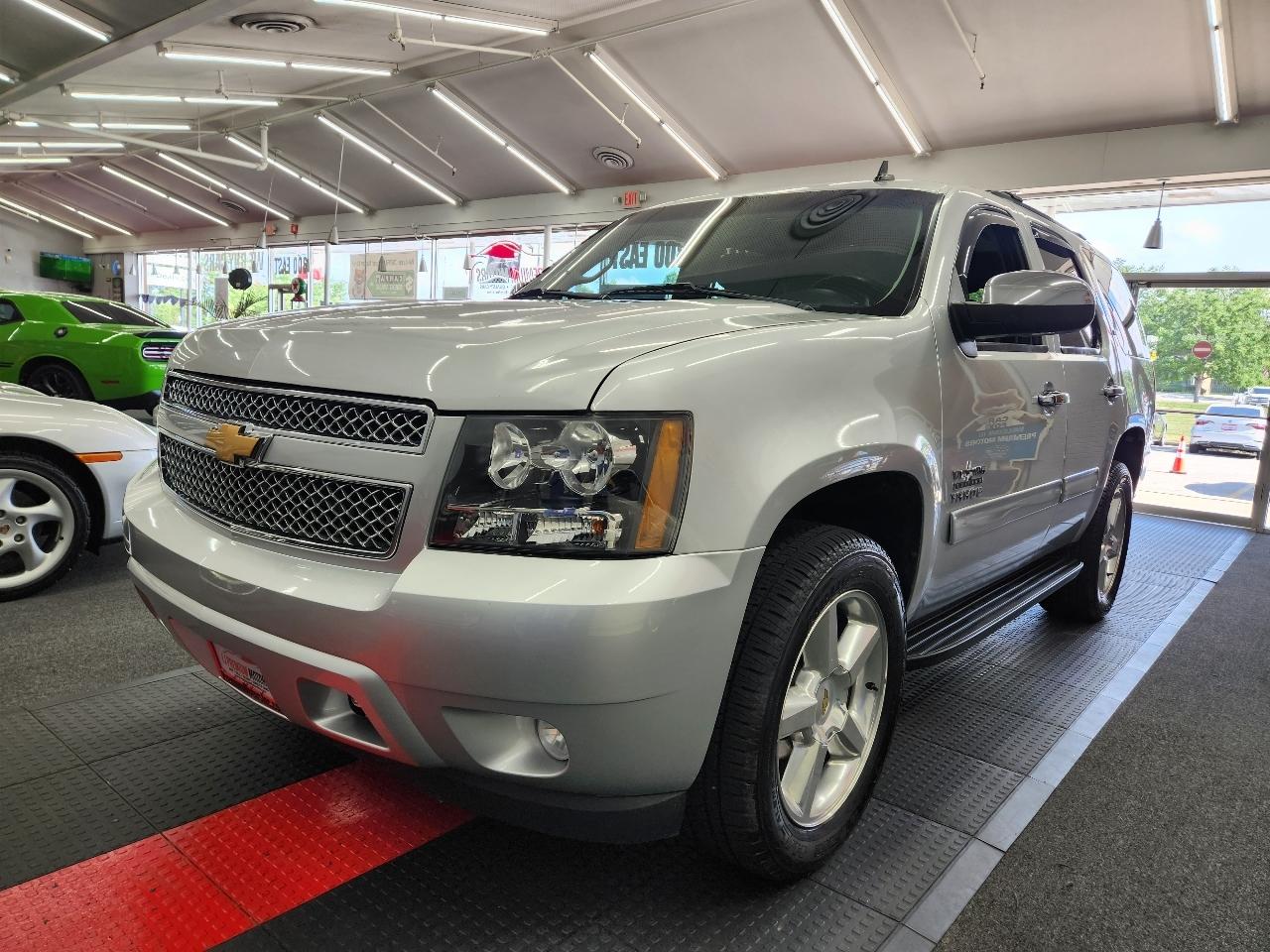 Chevrolet Tahoe  2014