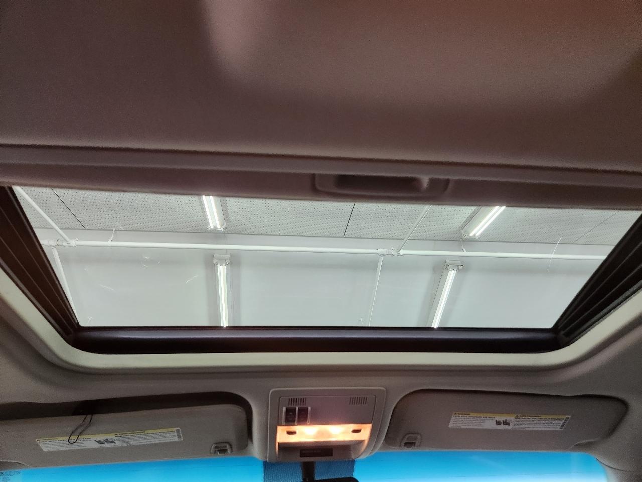 Chevrolet Tahoe  2014