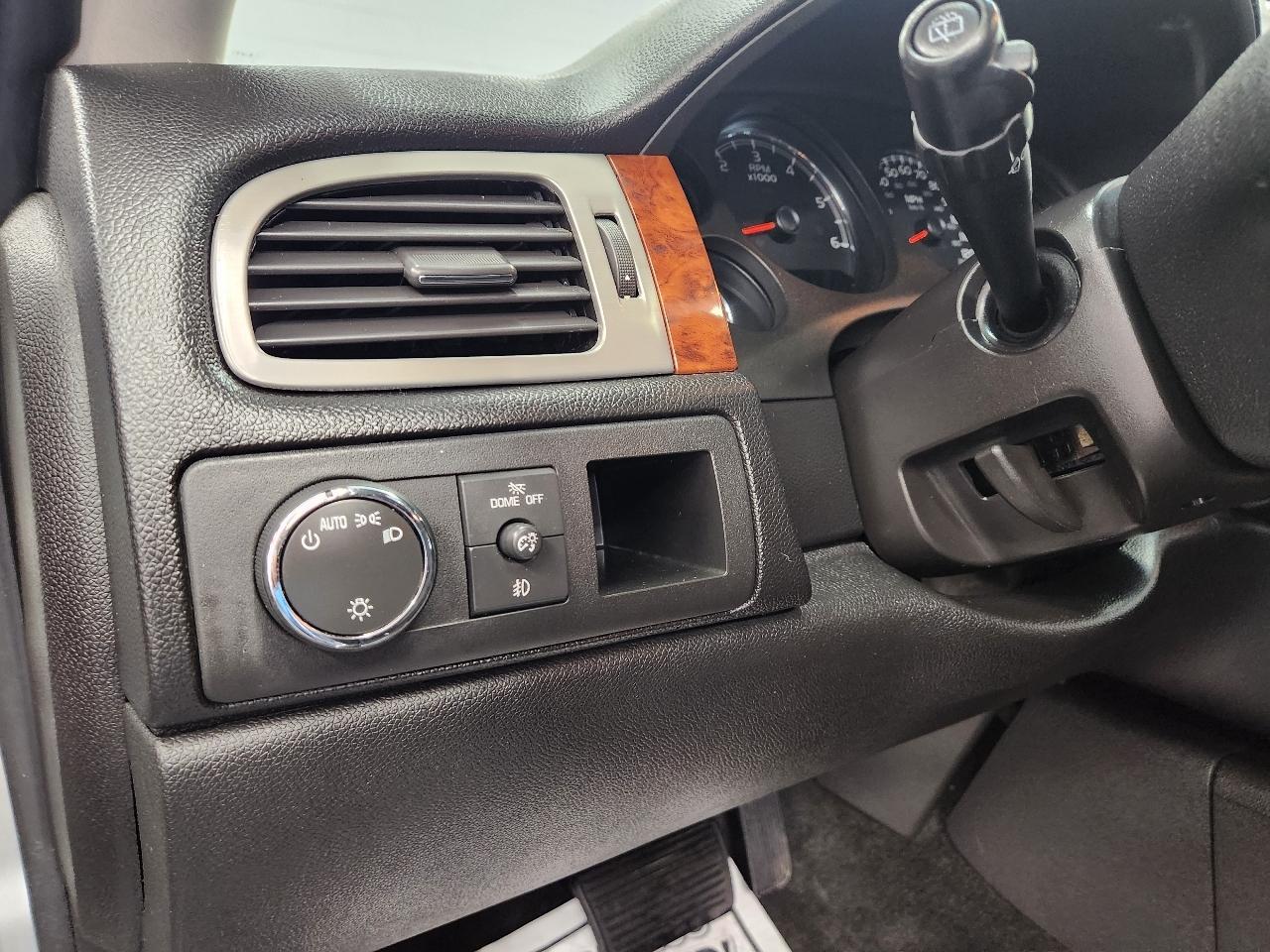 Chevrolet Tahoe  2014